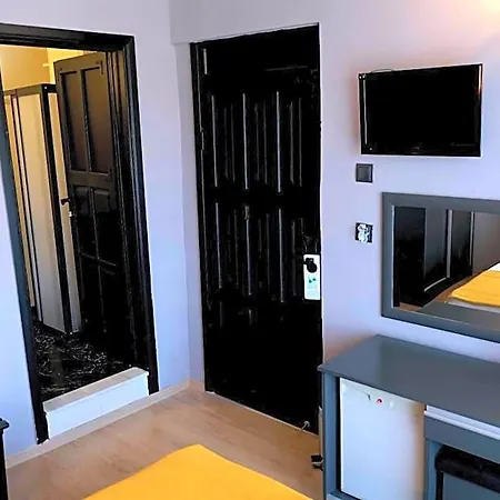Yasemin Hotel